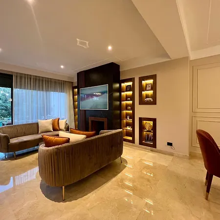 Golf View Villa With Jacuzzi- By Appartali Bouskoura Exterior photo